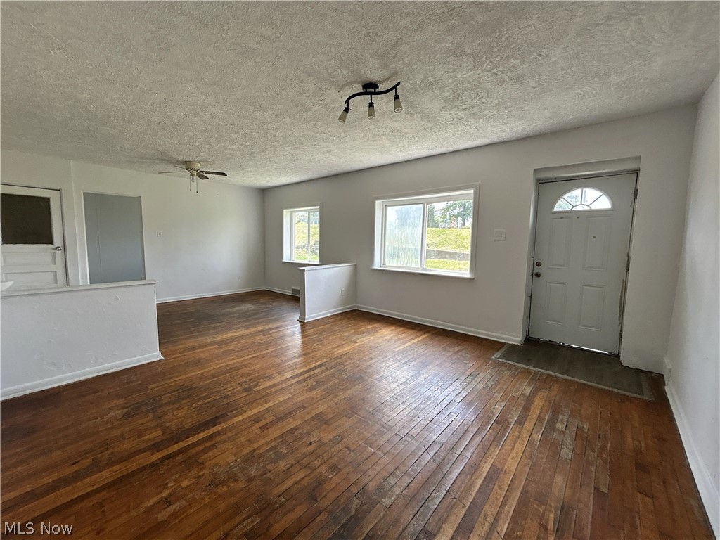 3631 Sunset Boulevard Property Photo 4