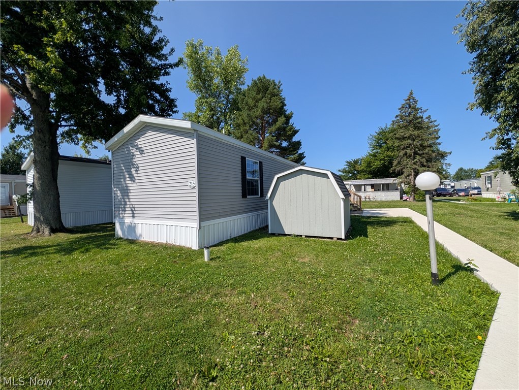 215 Cedar Brook Drive Property Photo 1