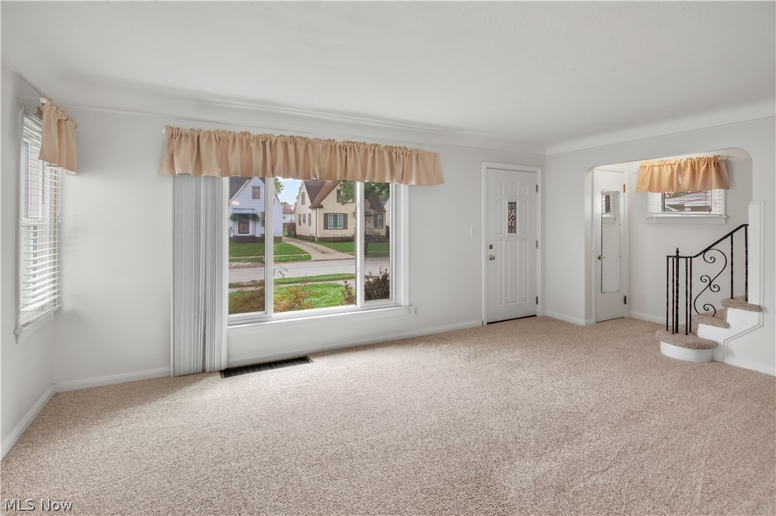 8120 Pelham Drive Property Photo 7