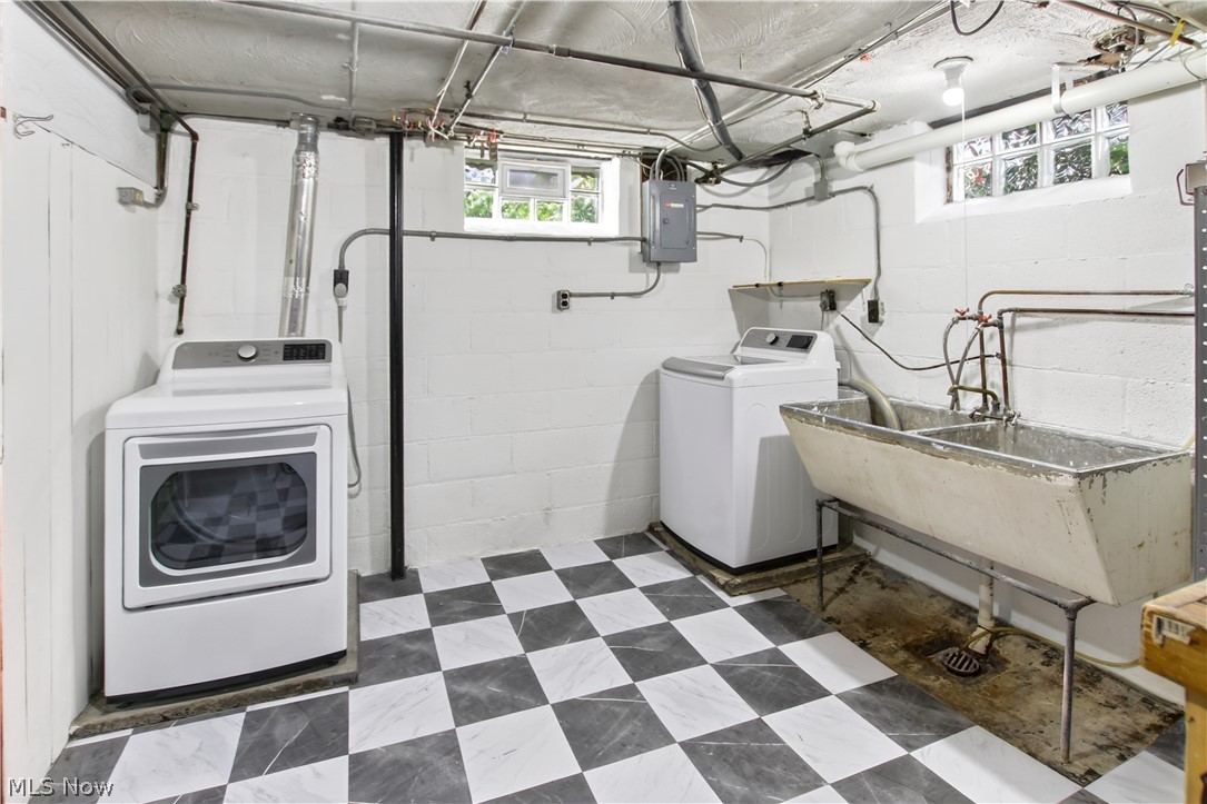 8120 Pelham Drive Property Photo 32