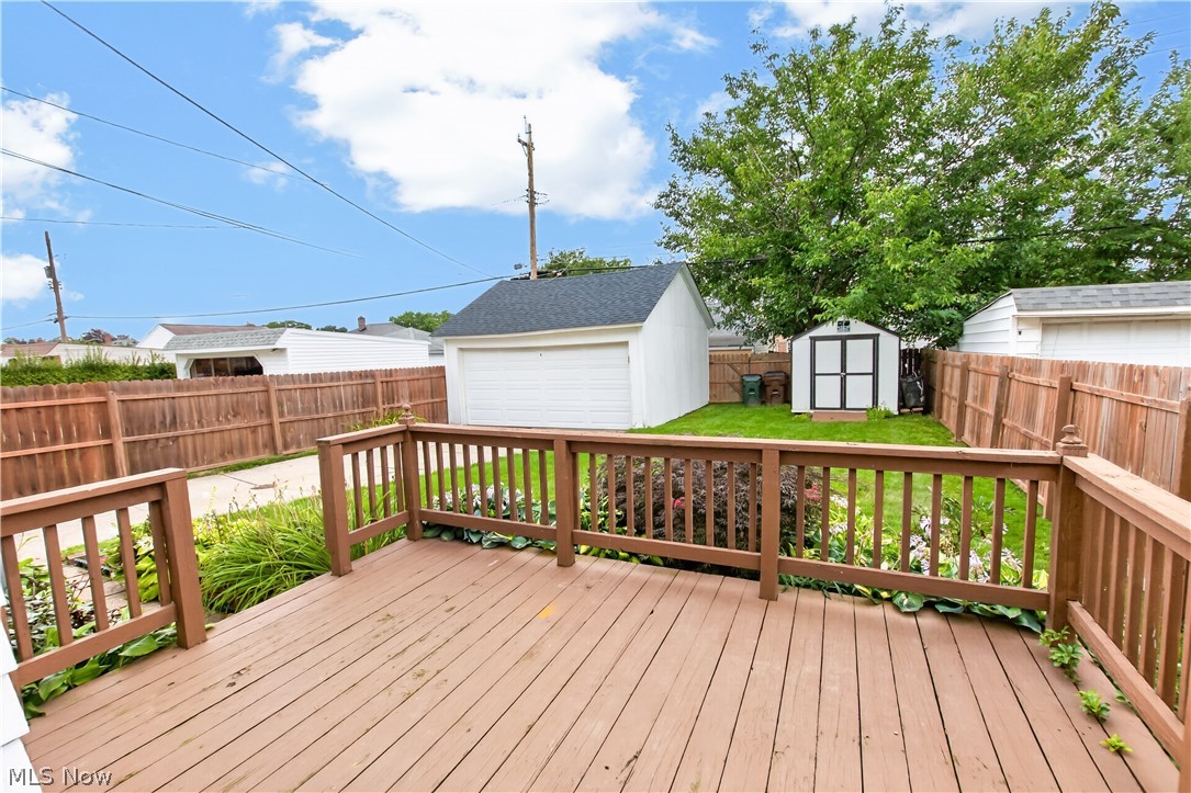 8120 Pelham Drive Property Photo 38