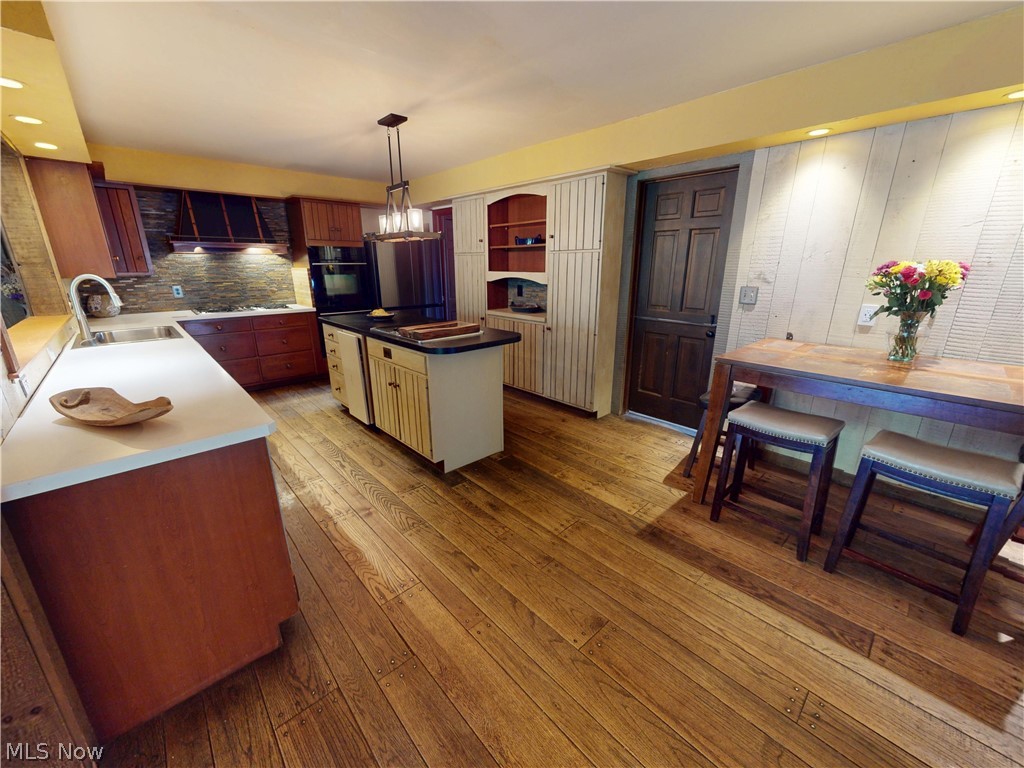 3554 Rolling Hills Drive Property Photo 10