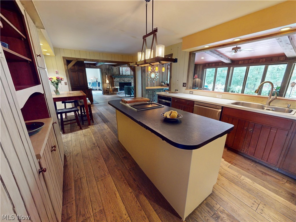 3554 Rolling Hills Drive Property Photo 11