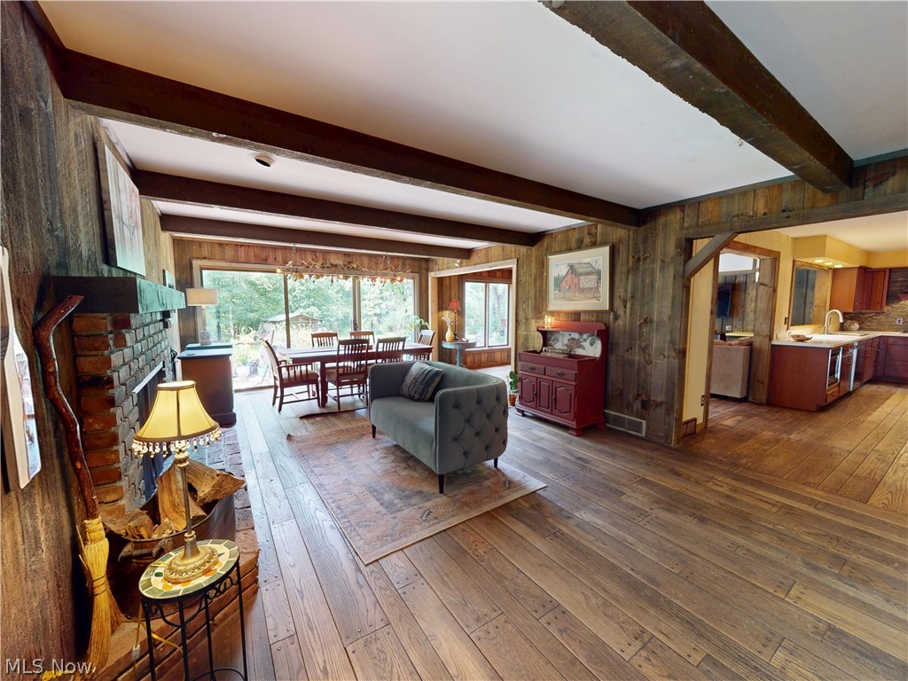 3554 Rolling Hills Drive Property Photo 16