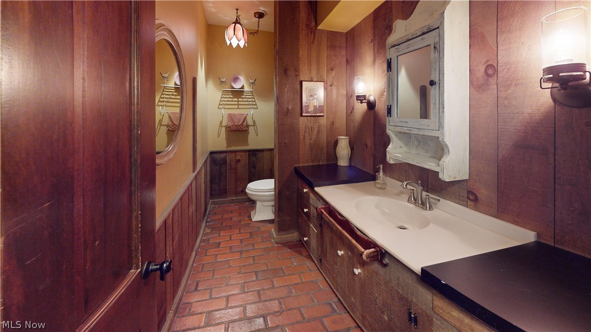 3554 Rolling Hills Drive Property Photo 24