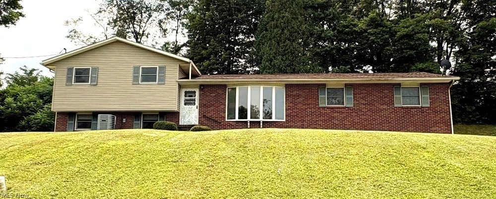 5044 Amsterdam Road Se Property Photo 1