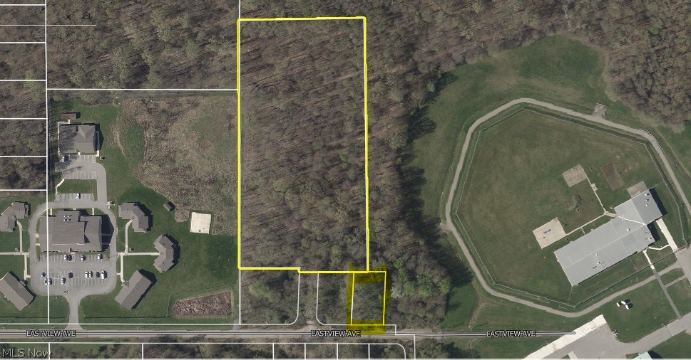 Eastview Avenue Property Photo 2
