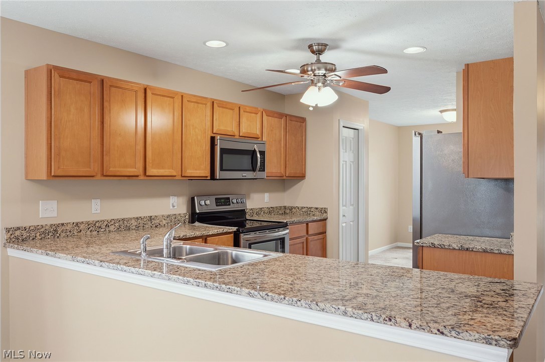 37470 Tail Feather Drive Property Photo 11