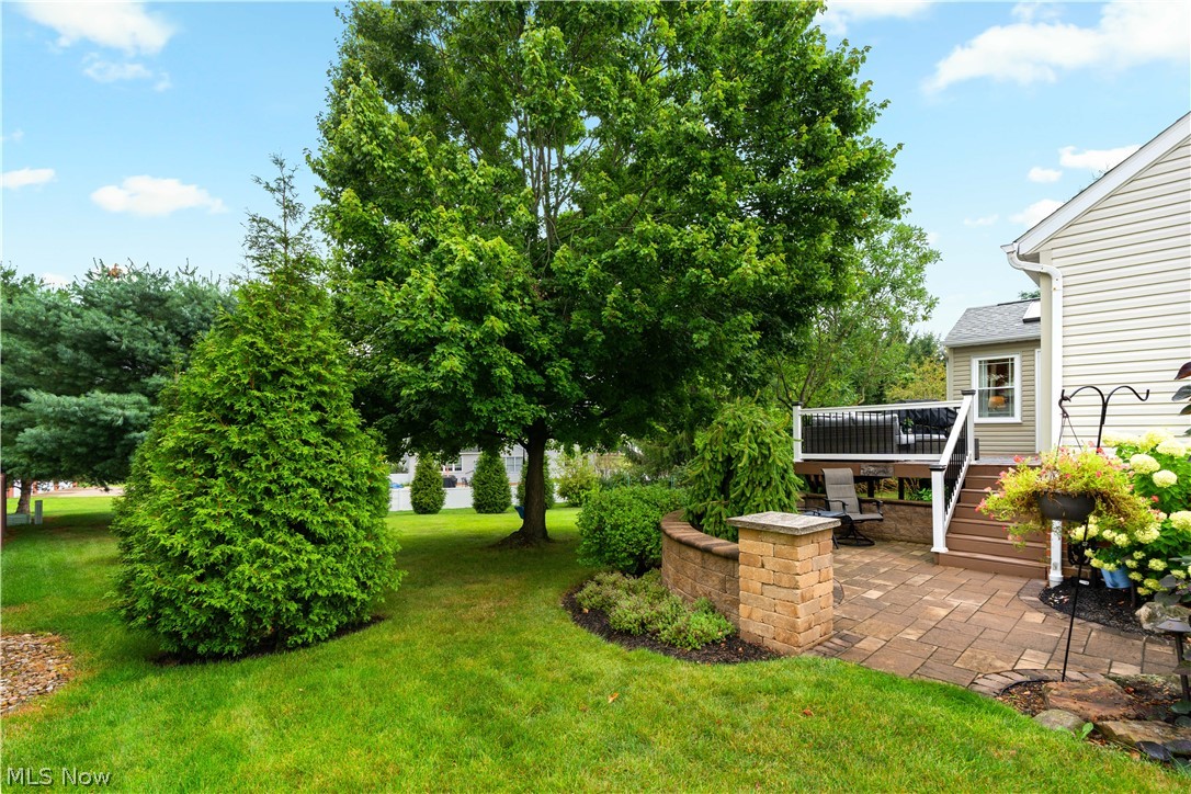 6633 Olde Stone Circle Ne Property Photo 4