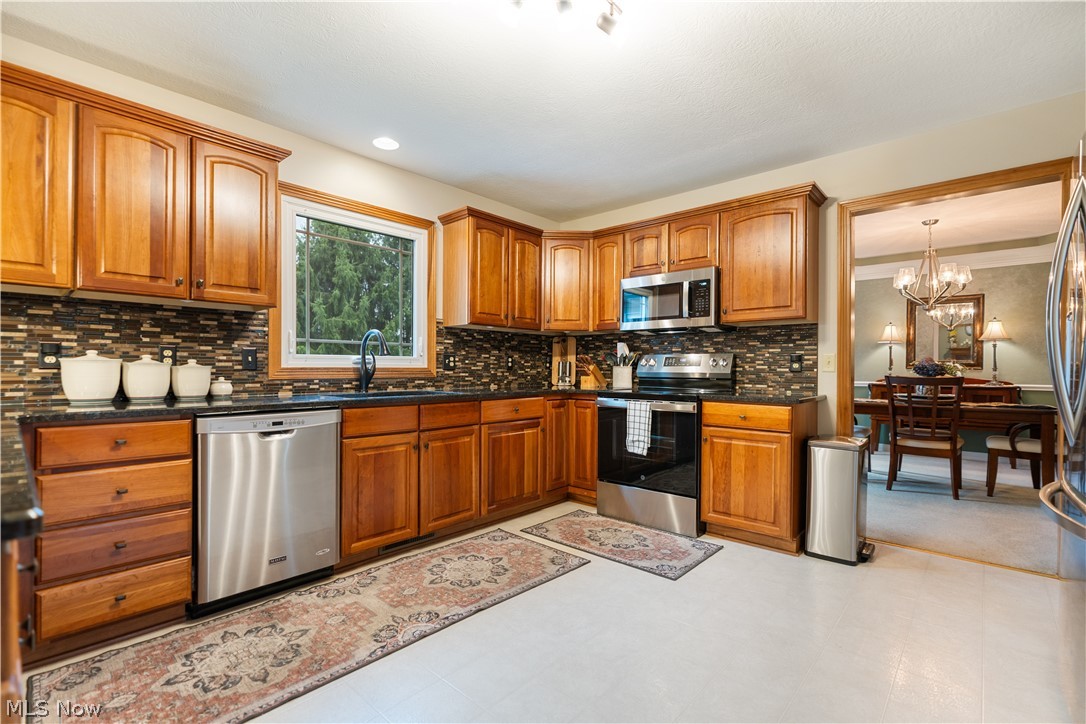 6633 Olde Stone Circle Ne Property Photo 25