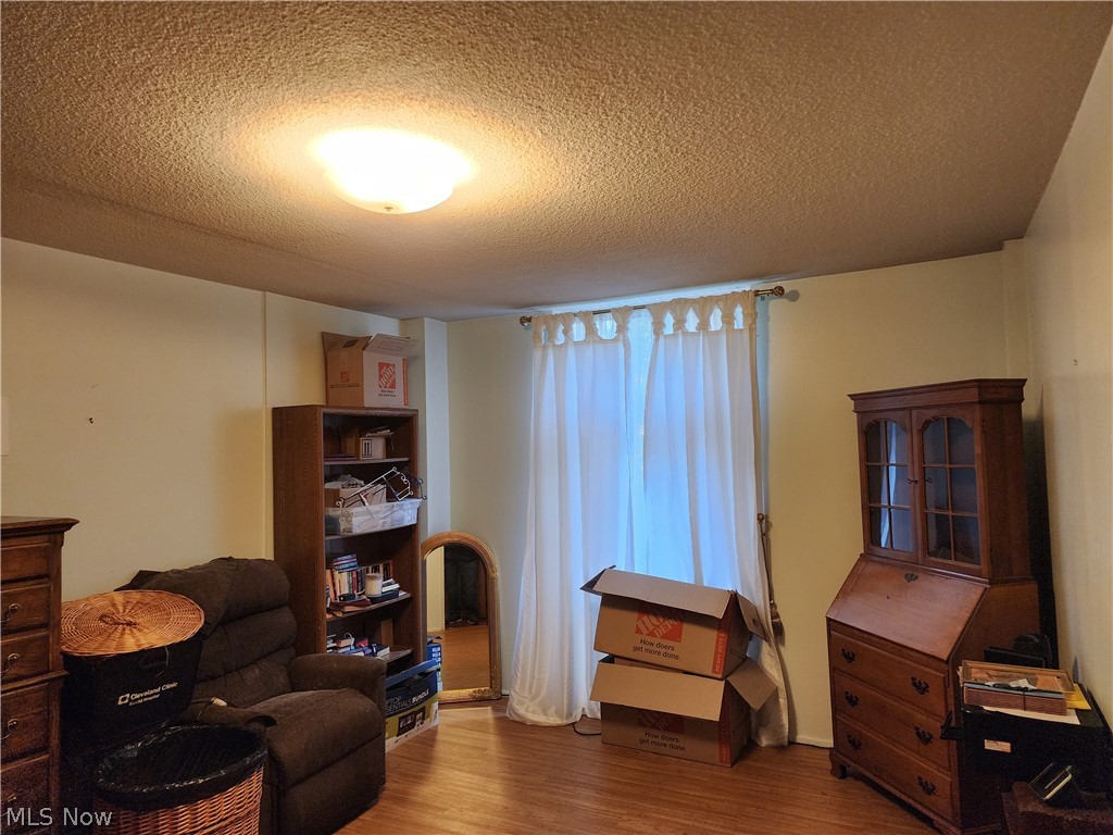 25801 Lakeshore Boulevard 20 Property Photo 7