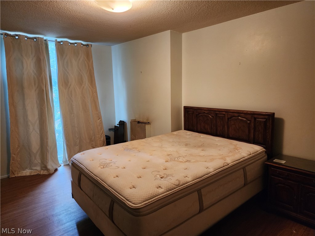 25801 Lakeshore Boulevard 20 Property Photo 8