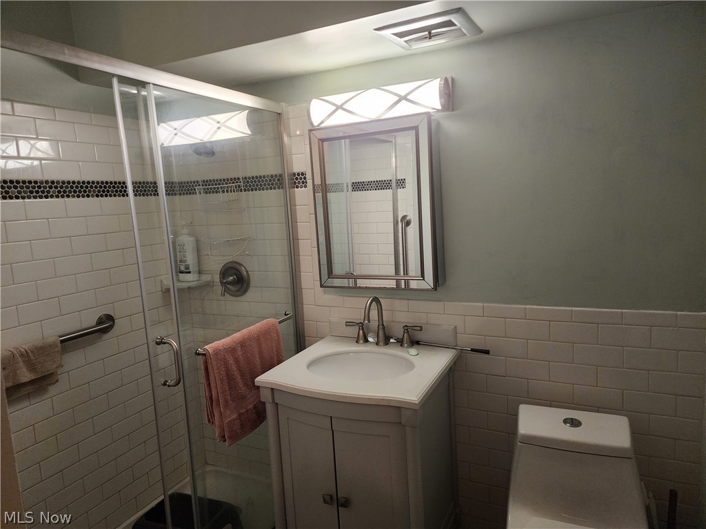 25801 Lakeshore Boulevard 20 Property Photo 10