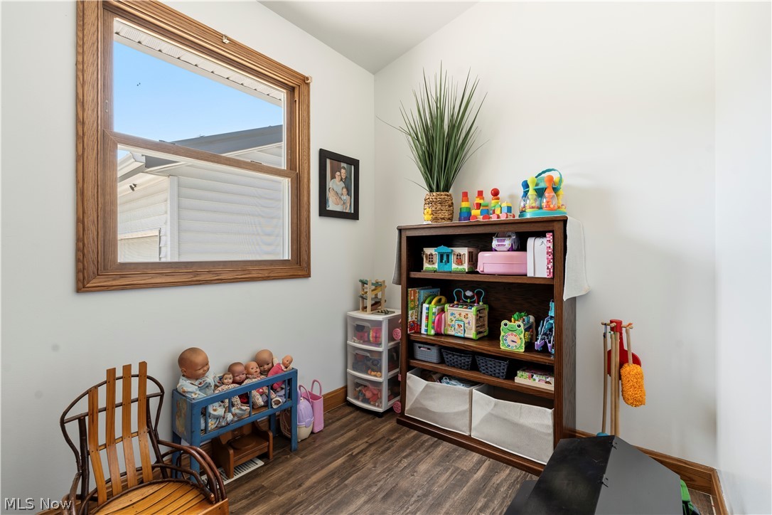 511 Milton Avenue Property Photo 14