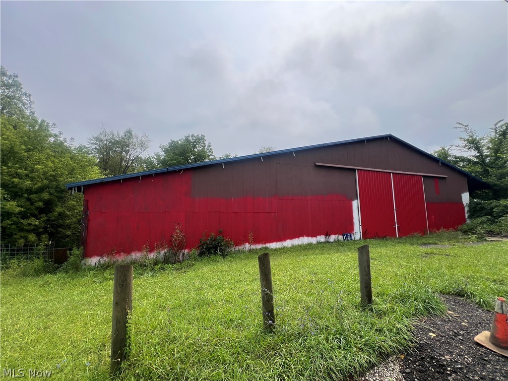 1093 S Home Road Property Photo 5