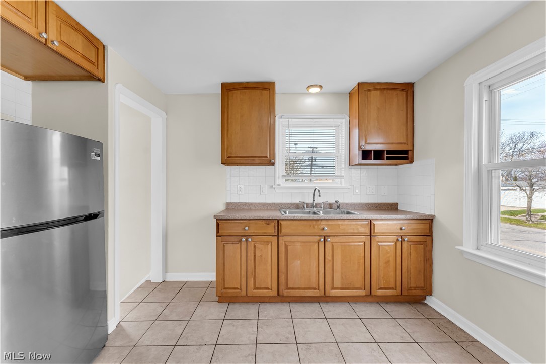10518 Langton Avenue Property Photo 8