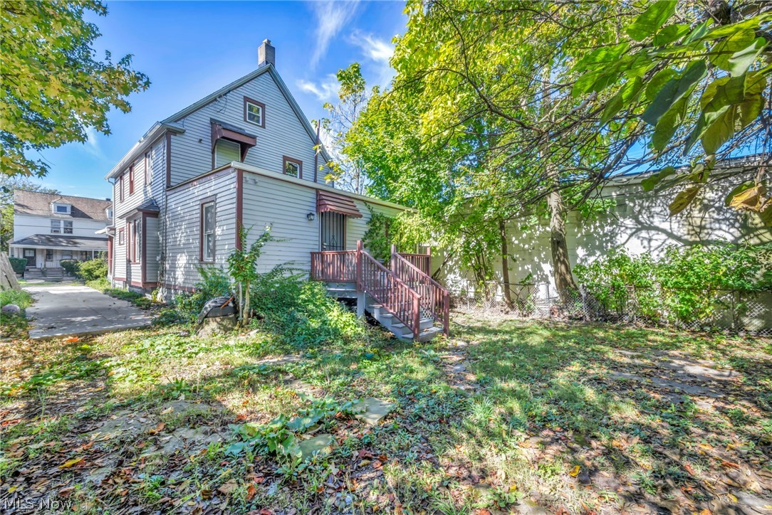 2013 W 99th Street Property Photo 7
