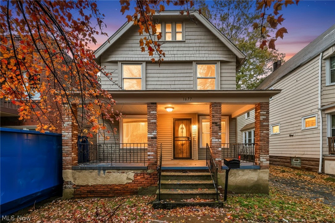 1677 Carlyon Road