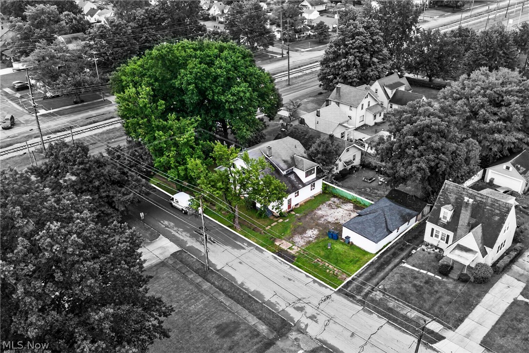 4602 Southern Boulevard Property Photo 9