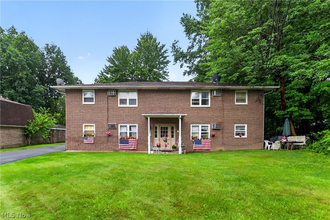 681 Cook Avenue Property Photo 1