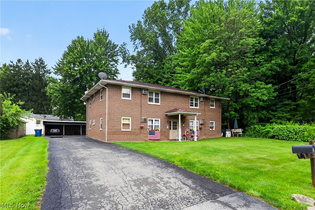 681 Cook Avenue Property Photo 2