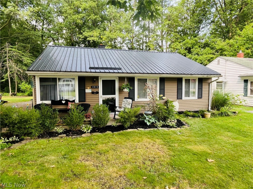 1015 Union Avenue Property Photo 1
