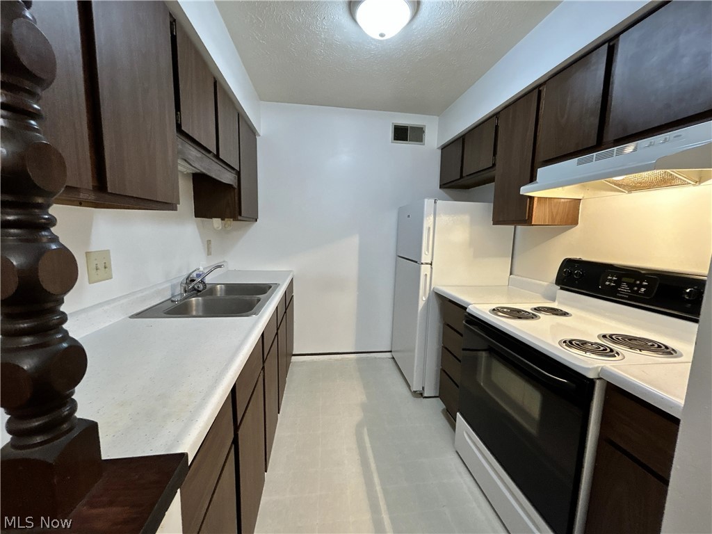 200 West 36th Street 45 Property Photo 4