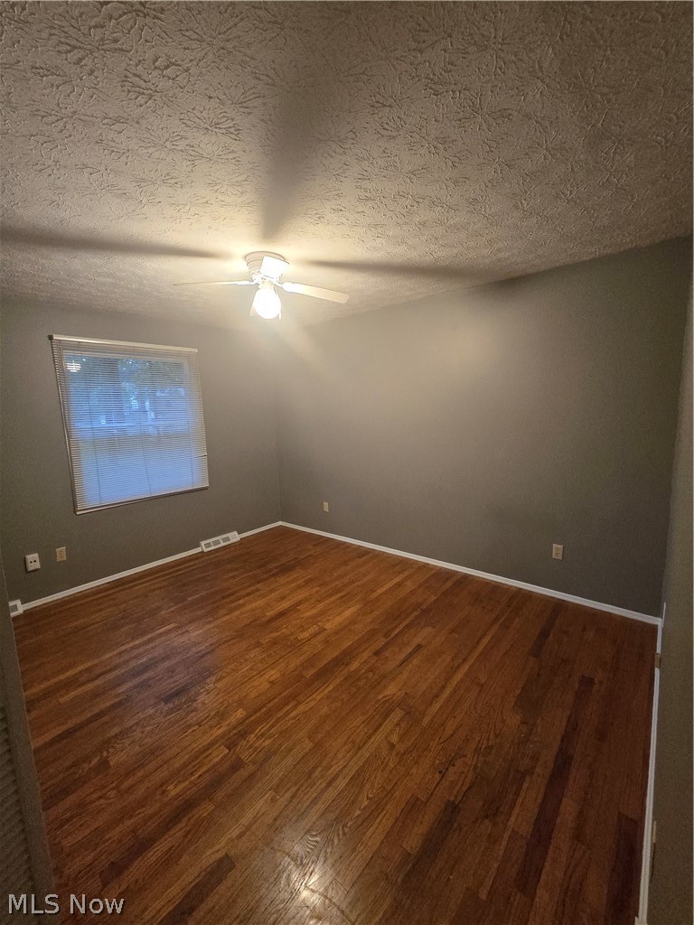 8218 Comet Court Property Photo 17