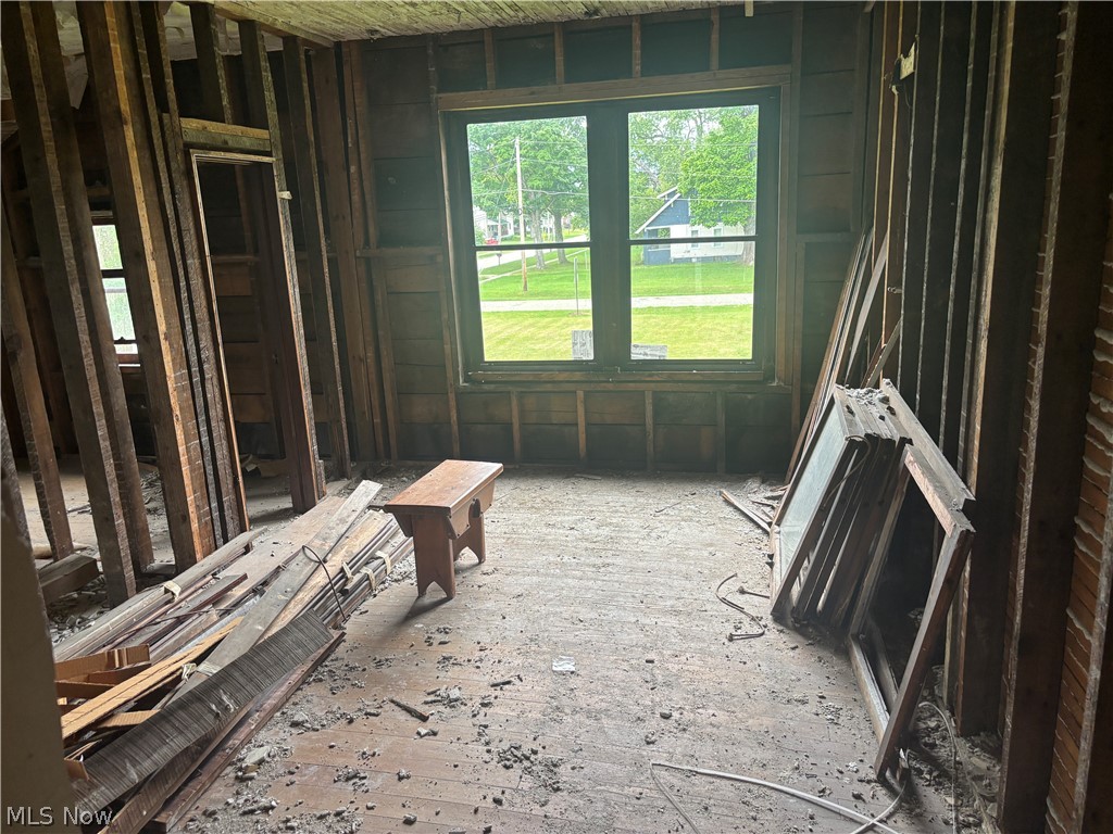 284 W Main Street Property Photo 12