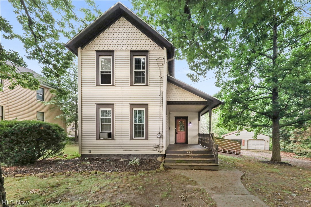 773 Dan Street Property Photo 2