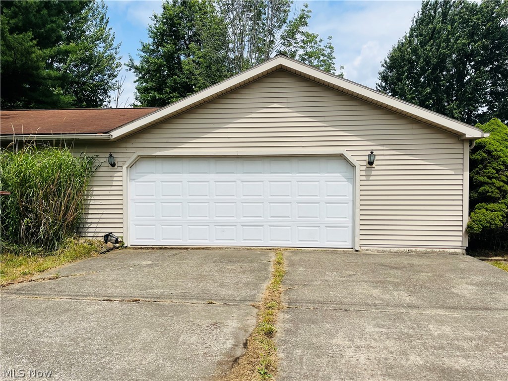 5921 Pine Street Property Photo 11
