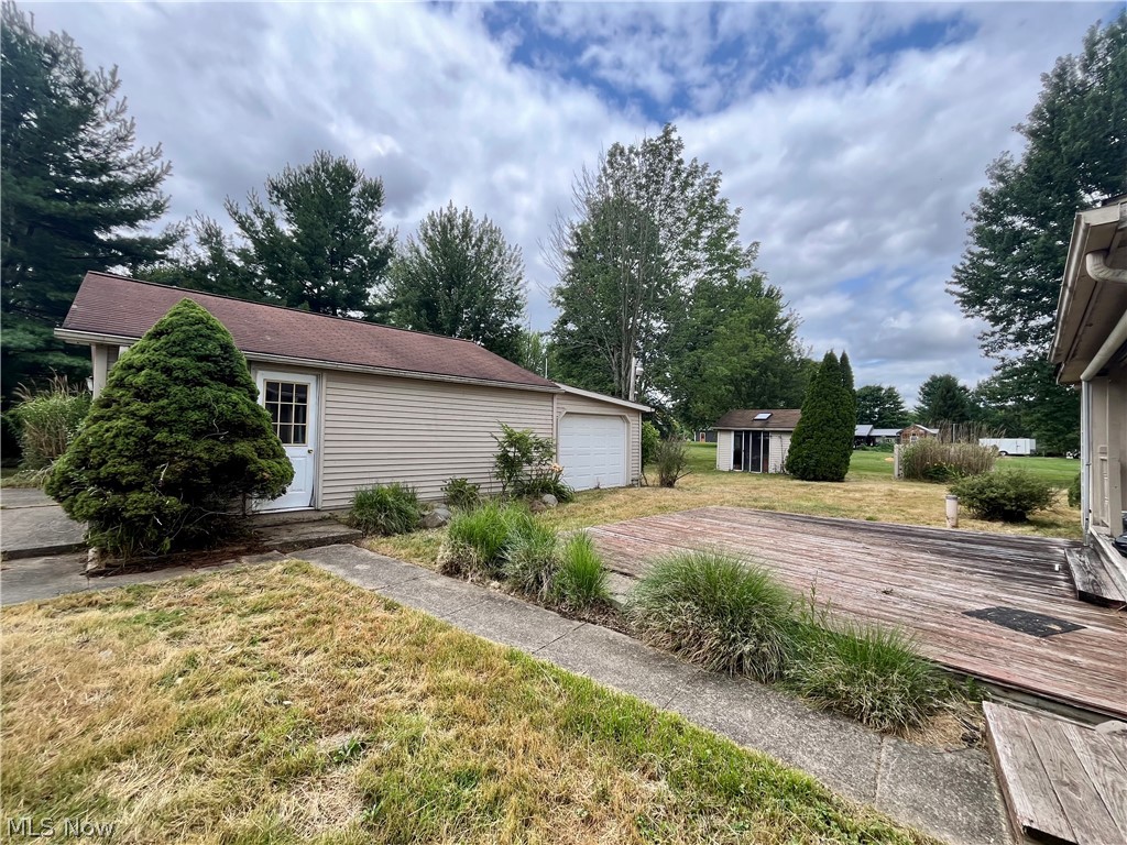 5921 Pine Street Property Photo 12