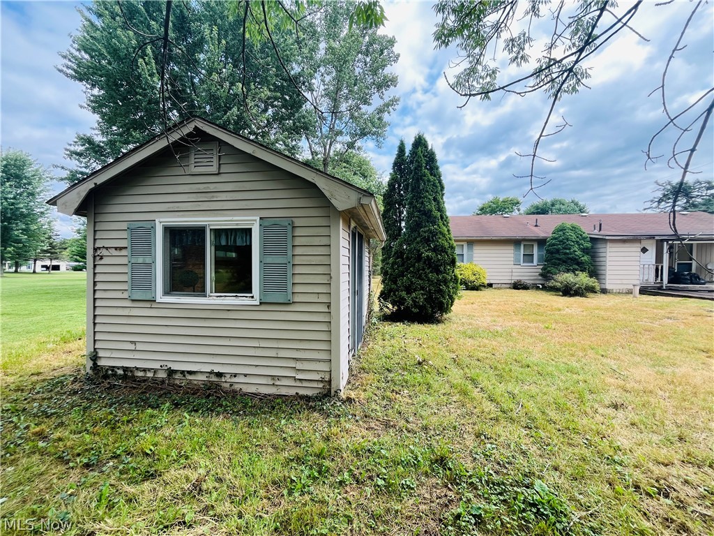 5921 Pine Street Property Photo 13