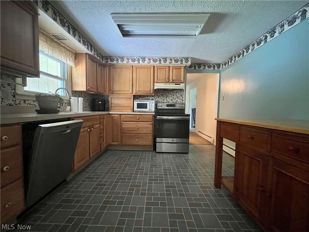 5921 Pine Street Property Photo 17