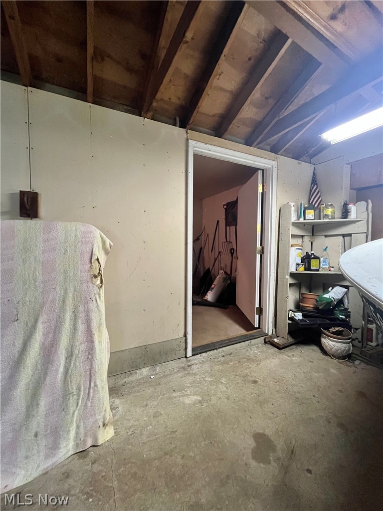 5921 Pine Street Property Photo 41