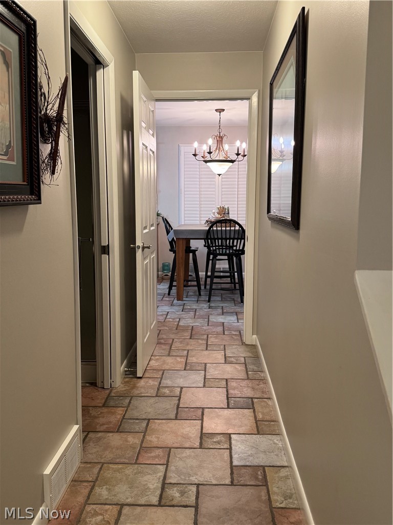 8420 W Ridge Road Property Photo 4