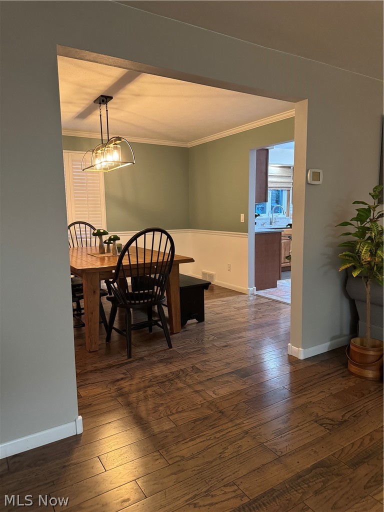8420 W Ridge Road Property Photo 7