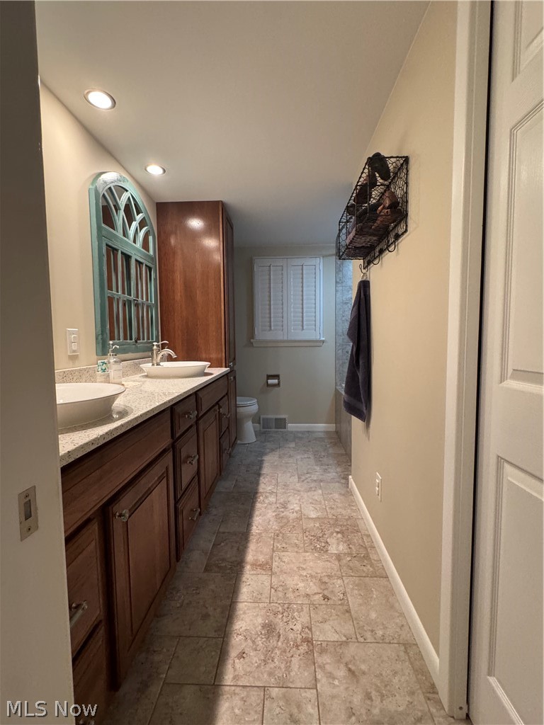 8420 W Ridge Road Property Photo 23