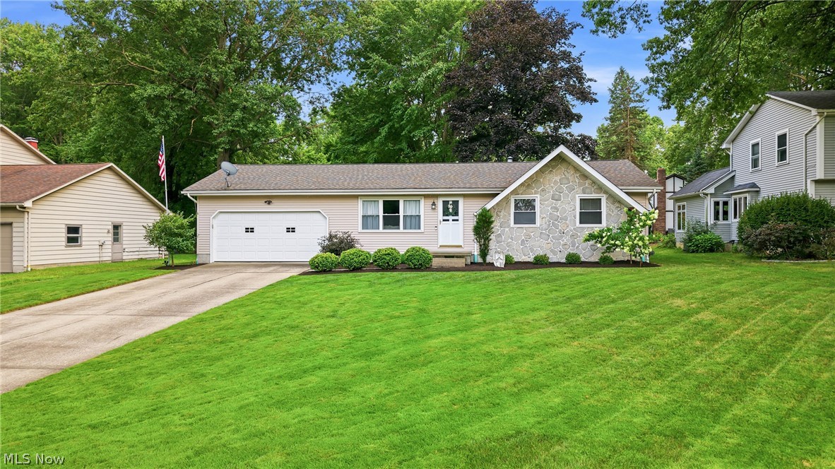 6955 Colleen Drive Property Photo 1