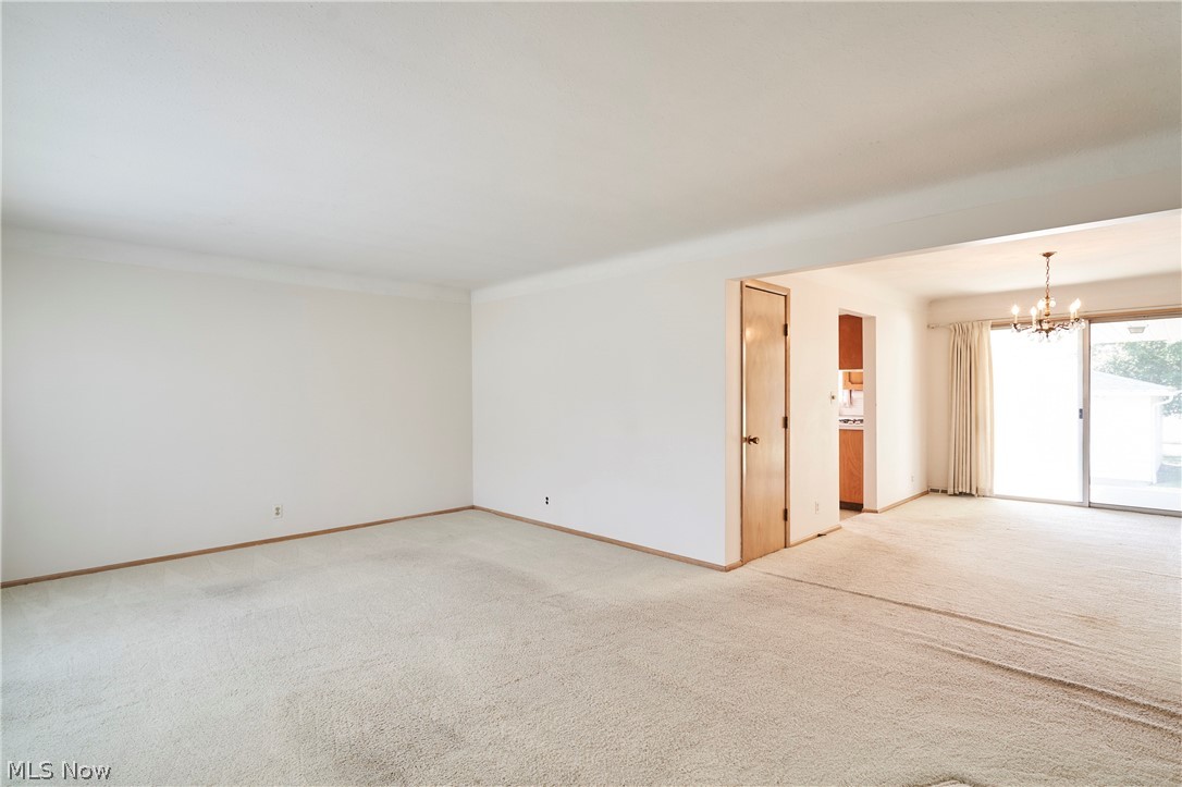 29581 Robert Street Property Photo 8