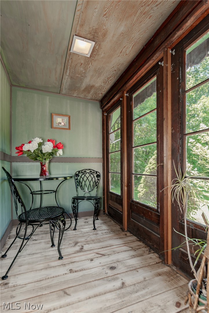 37075 Skyline Drive Property Photo 13