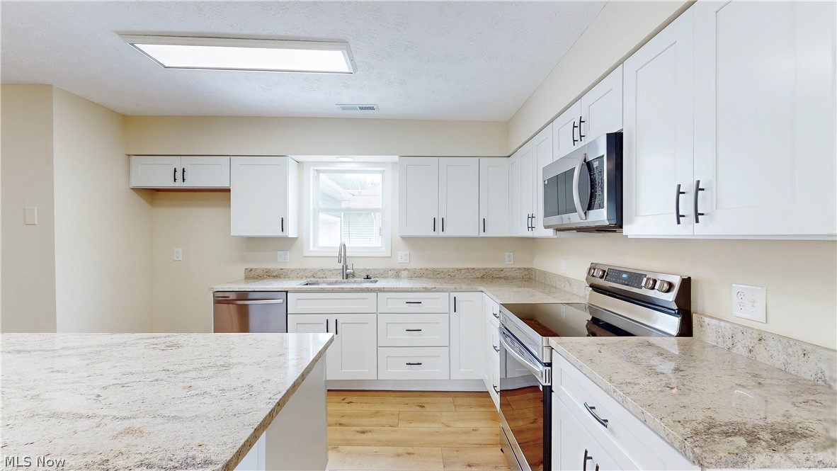 8716 Hadden Road Property Photo 8