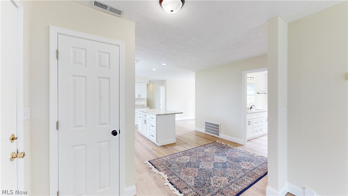 8716 Hadden Road Property Photo 10