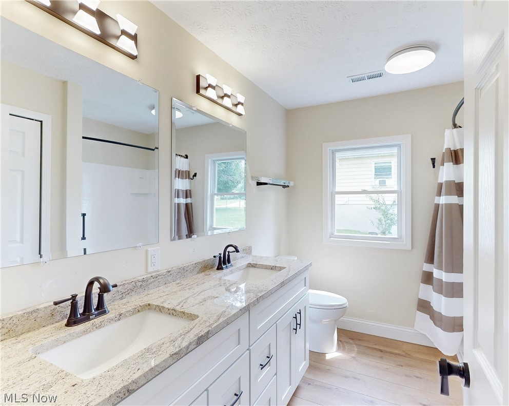 8716 Hadden Road Property Photo 16