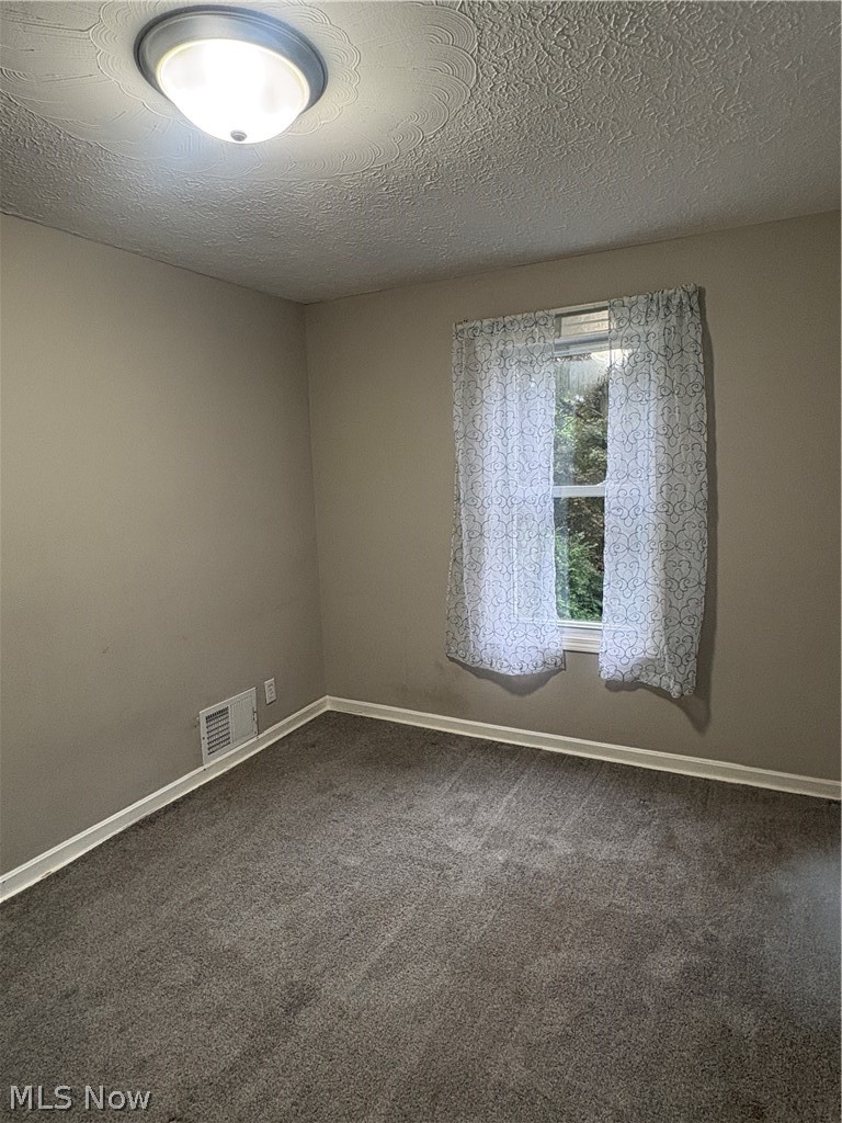 768 Garfield Street Property Photo 16