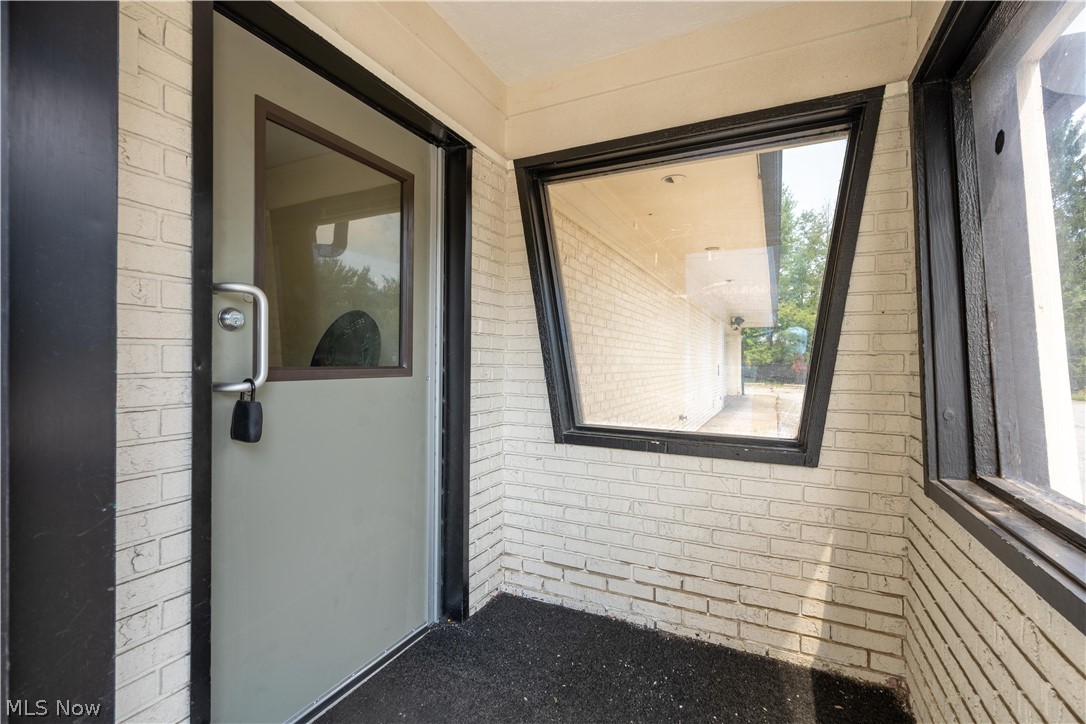 1235 E Tallmadge Avenue Property Photo 8
