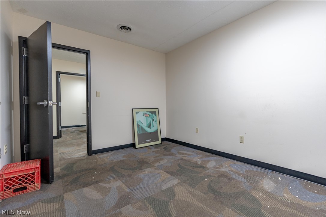 1235 E Tallmadge Avenue Property Photo 21
