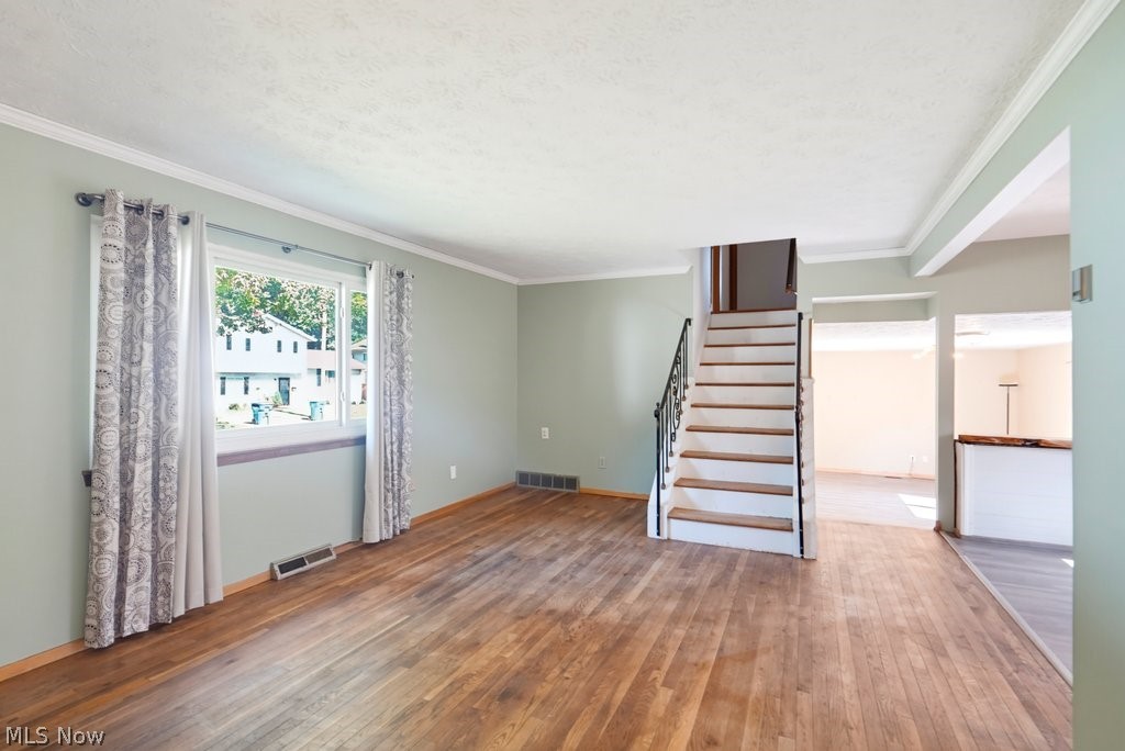1295 Mohegan Trail Property Photo 10