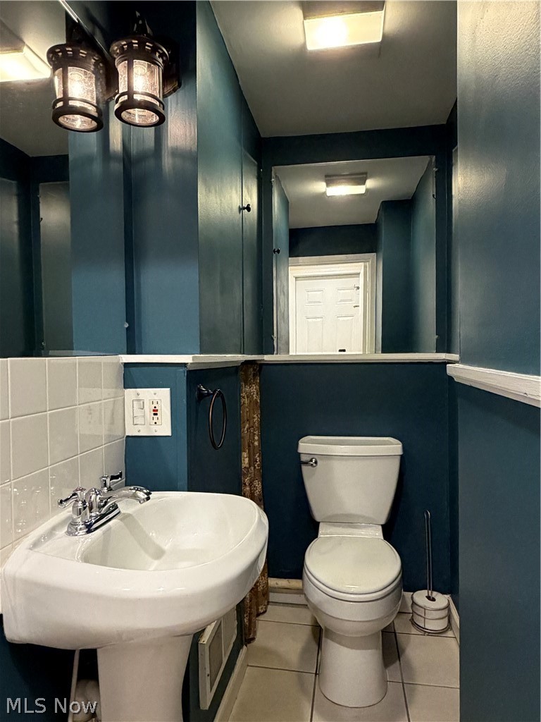 25770 Wolf Road Property Photo 14