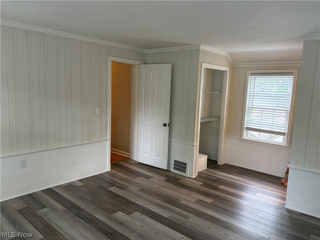 25770 Wolf Road Property Photo 17